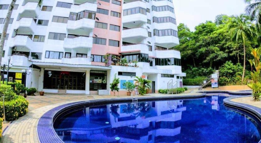 The Barn Private Home @ Sri Sayang Apartment Batu Feringgi Exterior foto